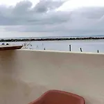 Сasa de vacaciones Oasis Cove Côté étang, Accès Baignade, Proche *